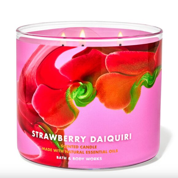 Bath & Body Works Strawberry Daiquiri 3-Wick Candle - Picture 1 of 1